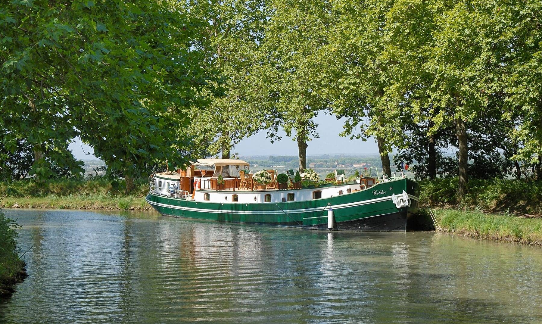 Péniche habitable sur le canal du Midi à Poilhes
